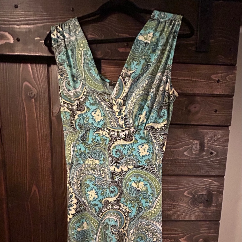 EUC Susan Lawrence Womens Medium Dress. Empire waist with ties in the back.